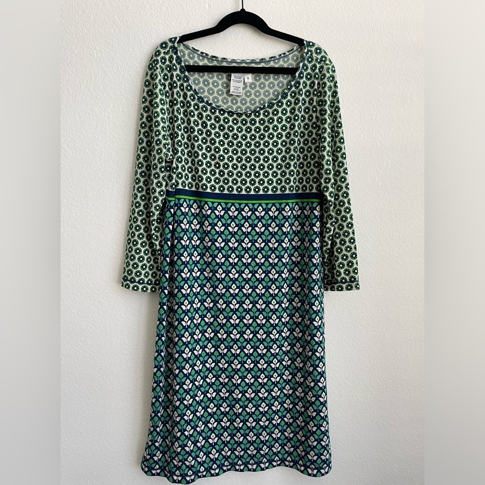 easy and colorful max studio shift dress